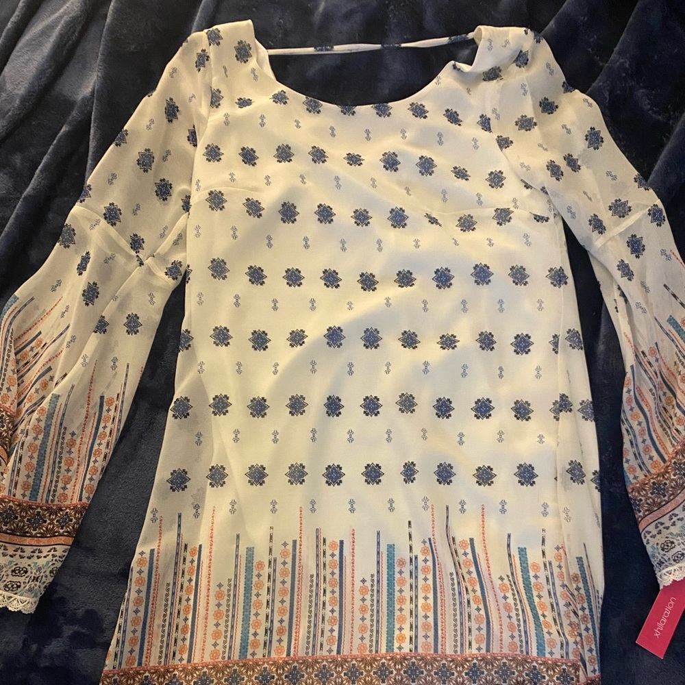 I am selling a cute but simple dress